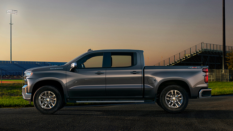 Illustration for article titled The 2019 Chevy Silverado 1500 Is Getting A Diesel